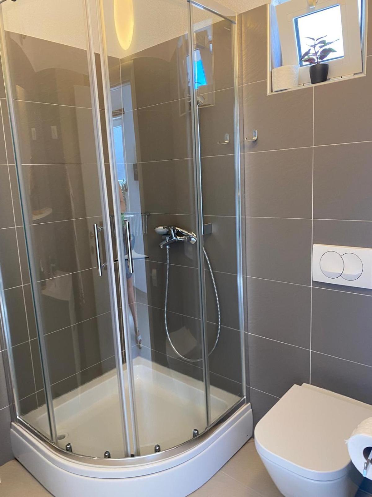 Villa Pina Tisno Apartment Zonsa 2 Pers Екстер'єр фото